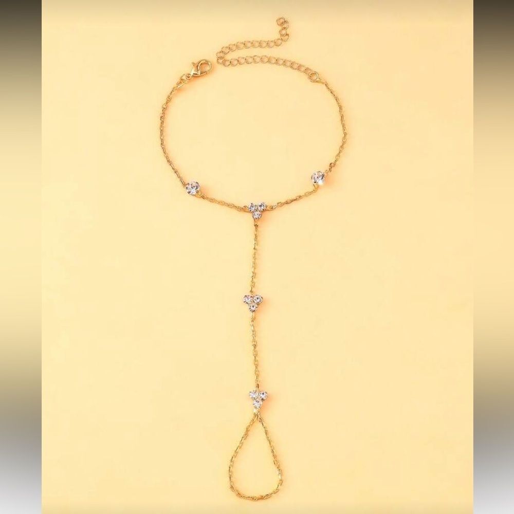 Diamond Hand Chain Bracelet M1729 - Picture 2 of 4